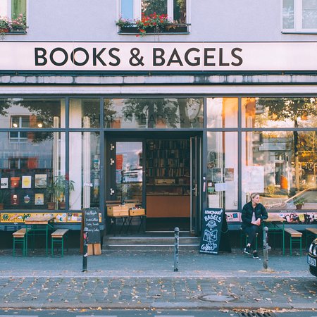 Shakespeare and Sons Bookstore